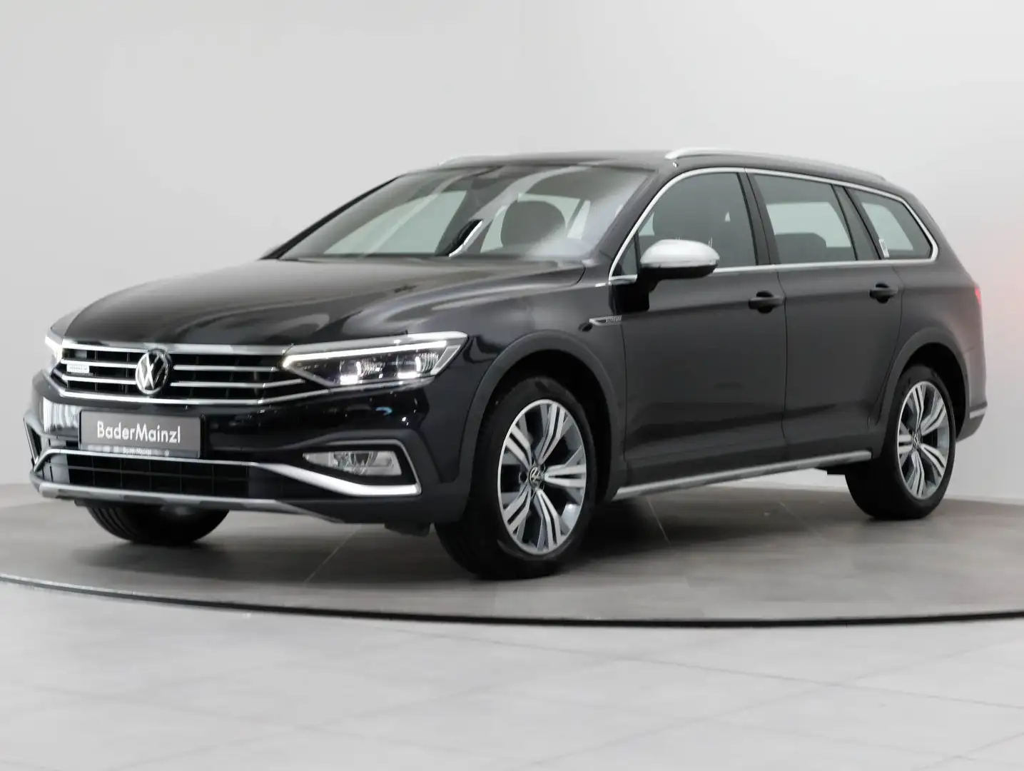 Volkswagen Passat Alltrack 2.0 TDI 4M DSG Matrix Pano ACC Schwarz - 2