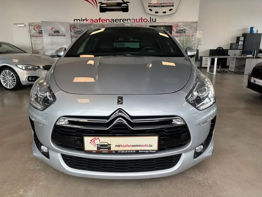 Citroen DS5 2012 из Европы — купить под ключ