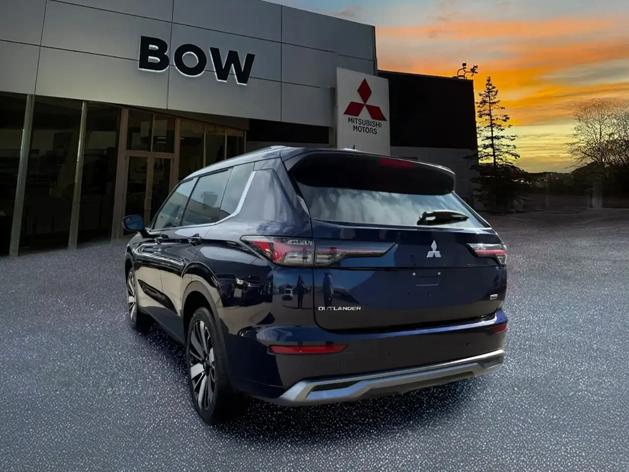 Mitsubishi Outlander снимка Mitsubishi Outlander