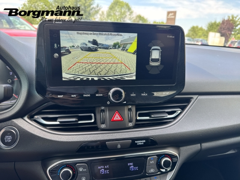Hyundai i30 1.5 Benzin 30+Edition (48V)LED-PDC v&h-Apple Carpl — photo 10