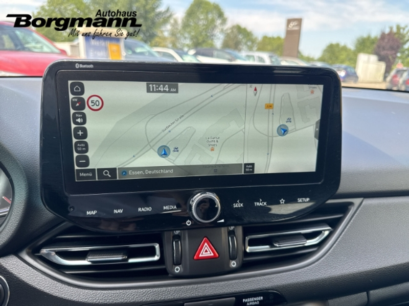Hyundai i30 1.5 Benzin 30+Edition (48V)LED-PDC v&h-Apple Carpl — photo 11