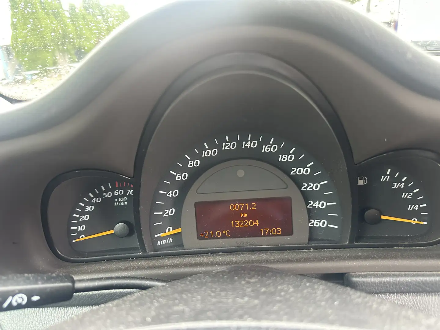 Mercedes-Benz C 180 Sportcoupe Argent - 2