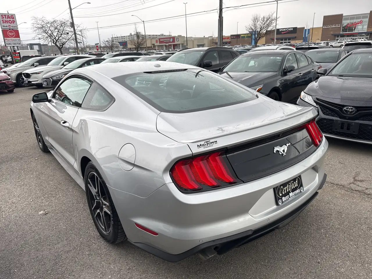 Ford Mustang снимка Ford Mustang