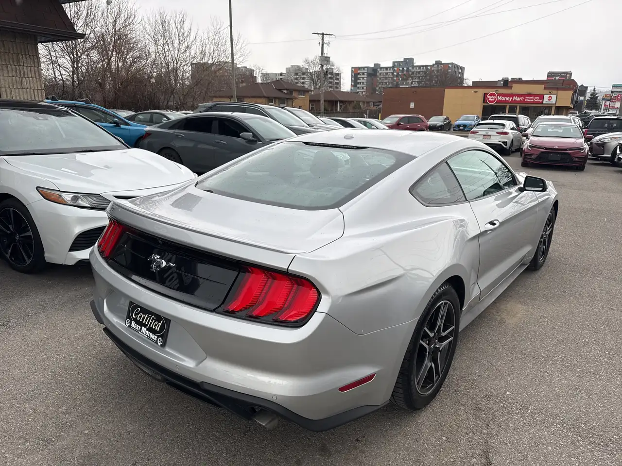 Ford Mustang снимка Ford Mustang
