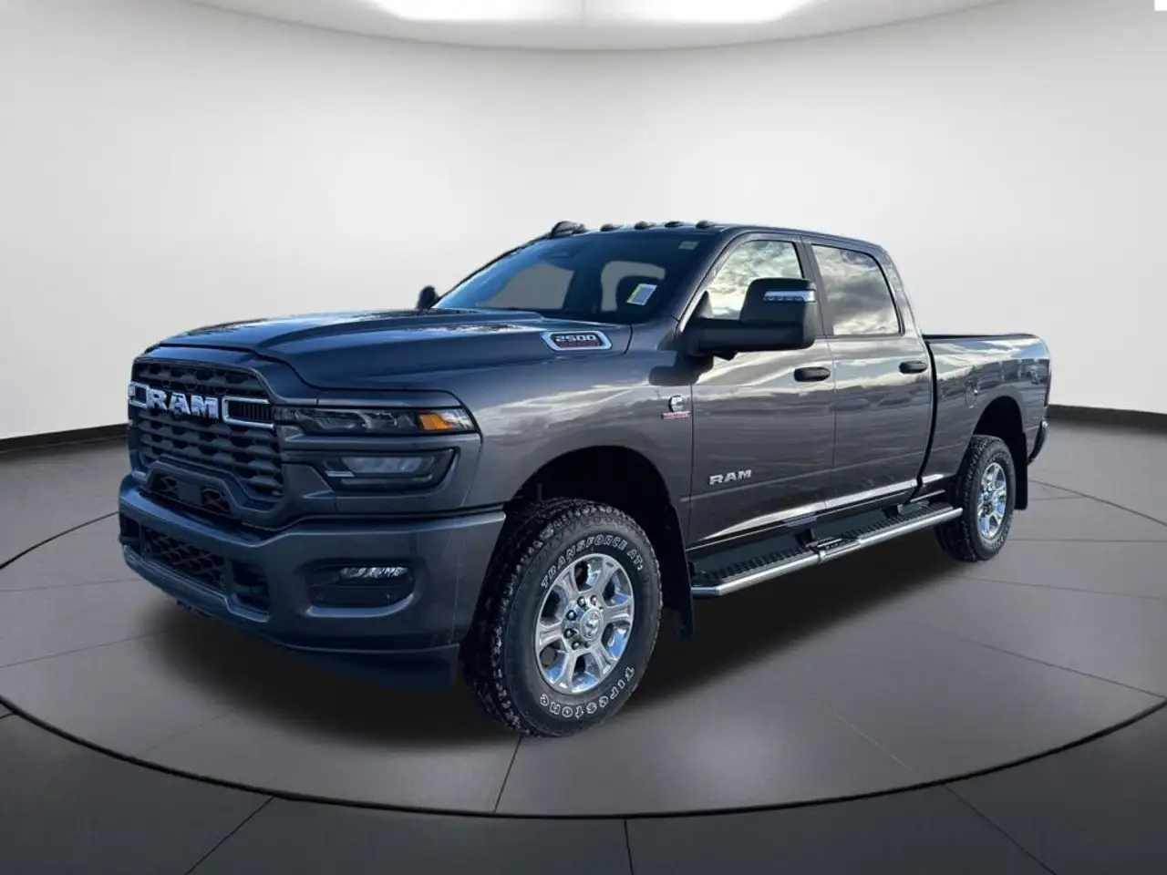 RAM 2500 снимка RAM 2500