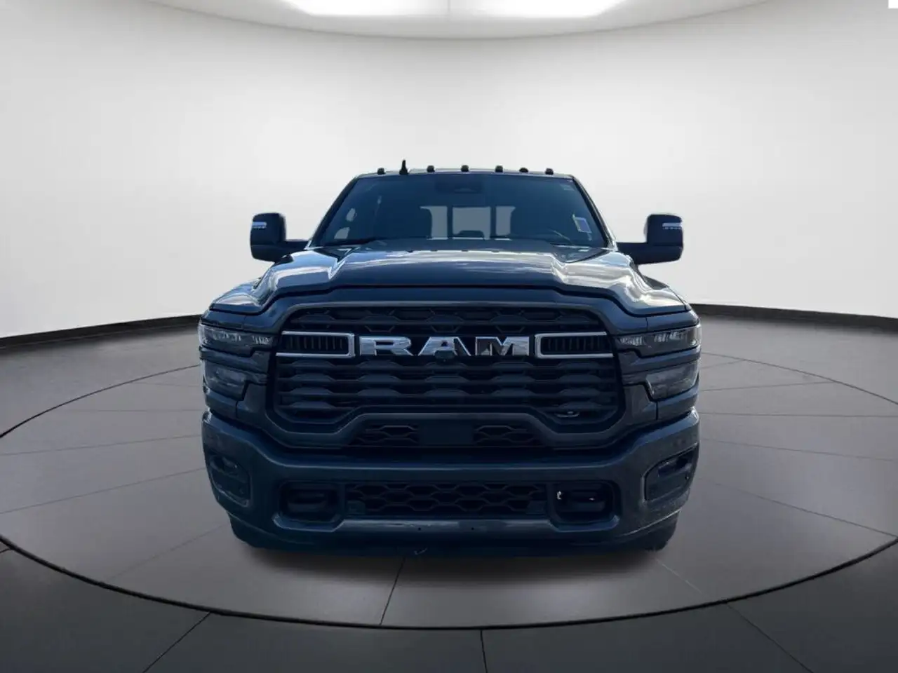 RAM 2500 снимка RAM 2500