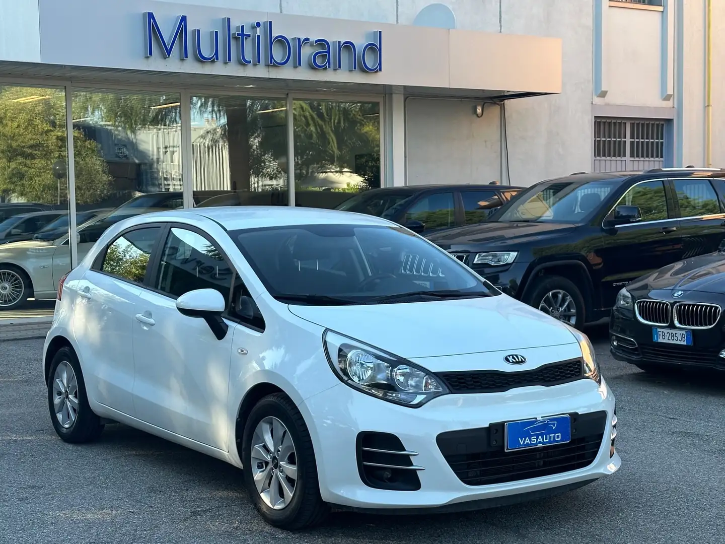 Kia Rio Rio 1.1 CRDi 5p. Weiß - 1