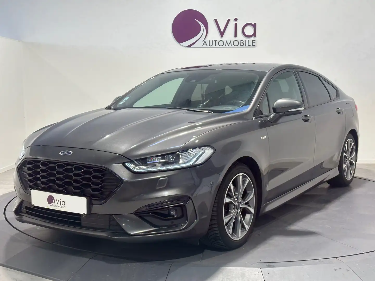 Ford Mondeo 2.0 EcoBlue 190 S\u0026amp;S BVA8 ST-Line Grijs - 1