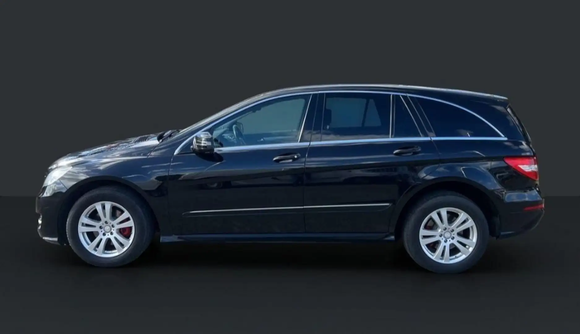 Mercedes-Benz 300 Sport Schwarz - 1