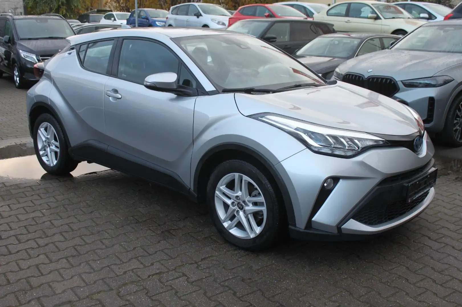 Toyota C-HR Hybrid Business Edition Argent - 2
