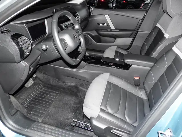 Citroen C4 view 12