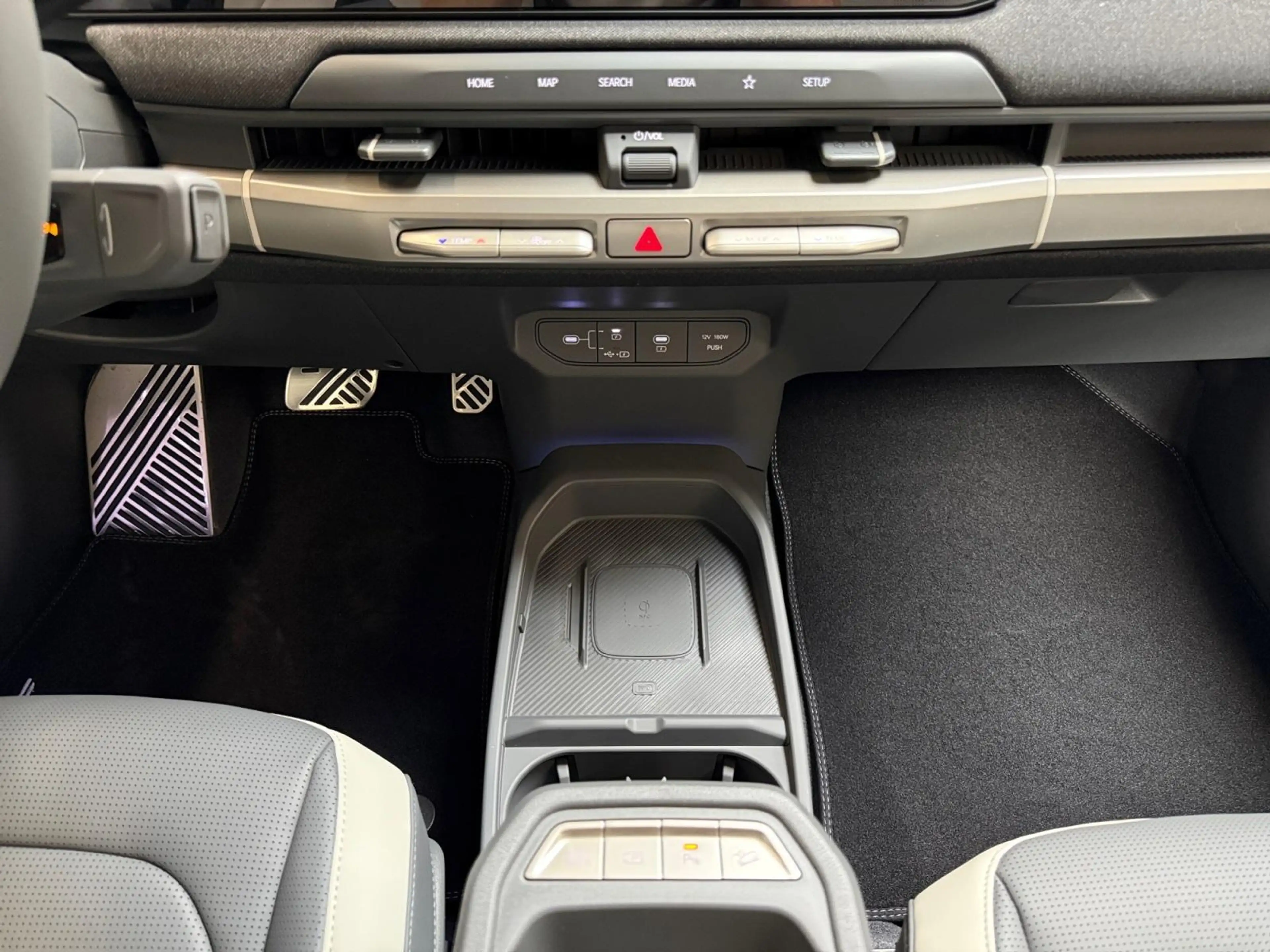 Kia EV3 GT-Line Business Edition 81.4 kWh I GT-Line Busine — photo 8