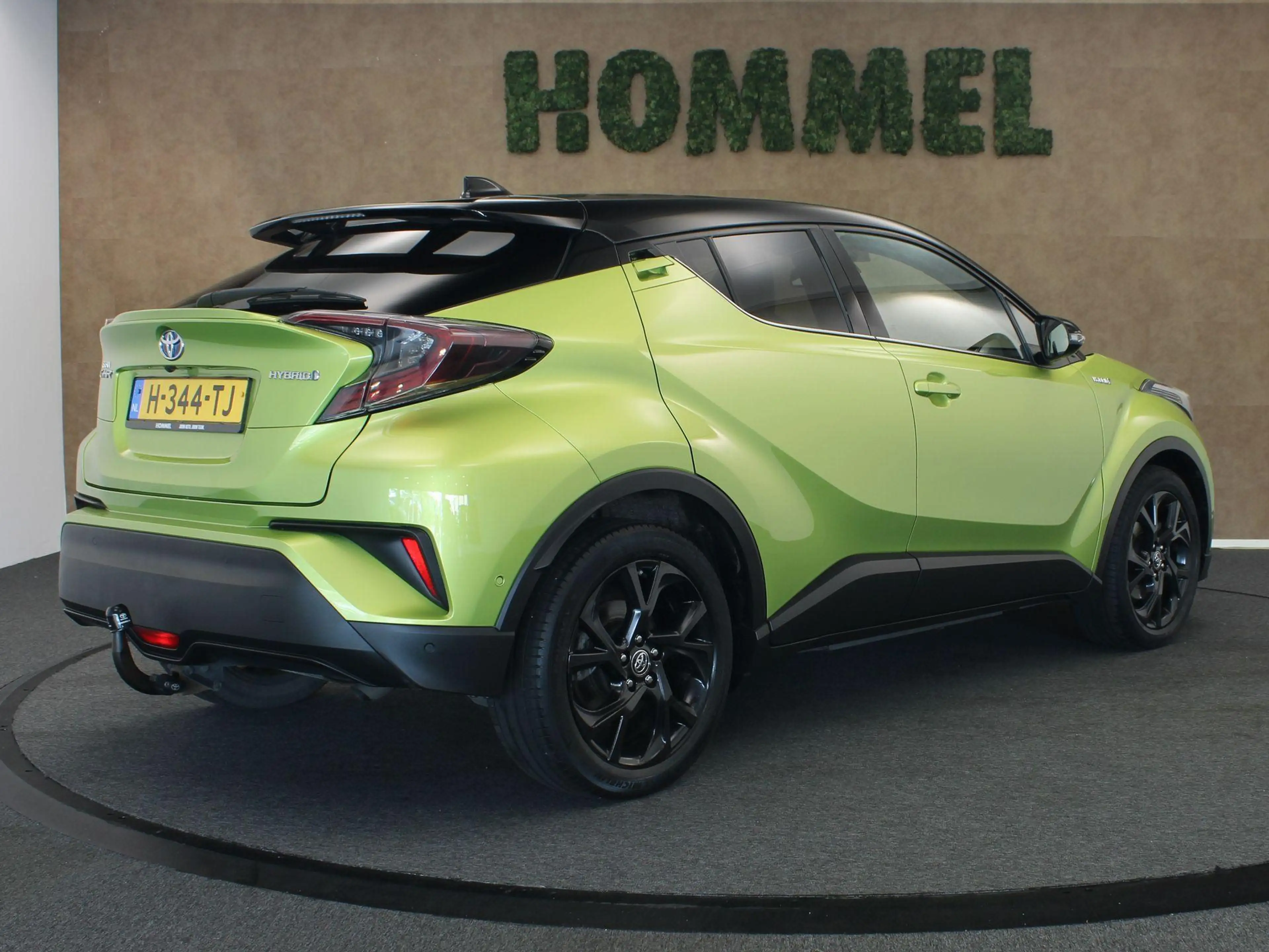 Toyota C-HR 1.8 Hybrid Executive Ultimate - AFNEEMBARE TREKHAA — photo 6