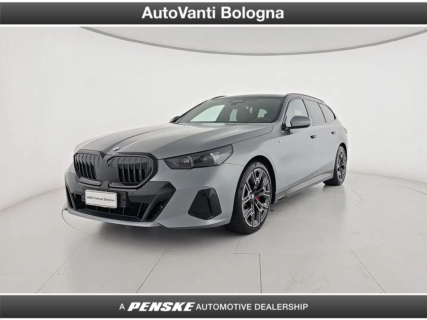 BMW 520 520d 48V xDrive Touring Msport PRO Grijs - 1