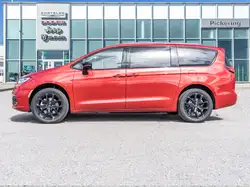 Chrysler Pacifica 2026