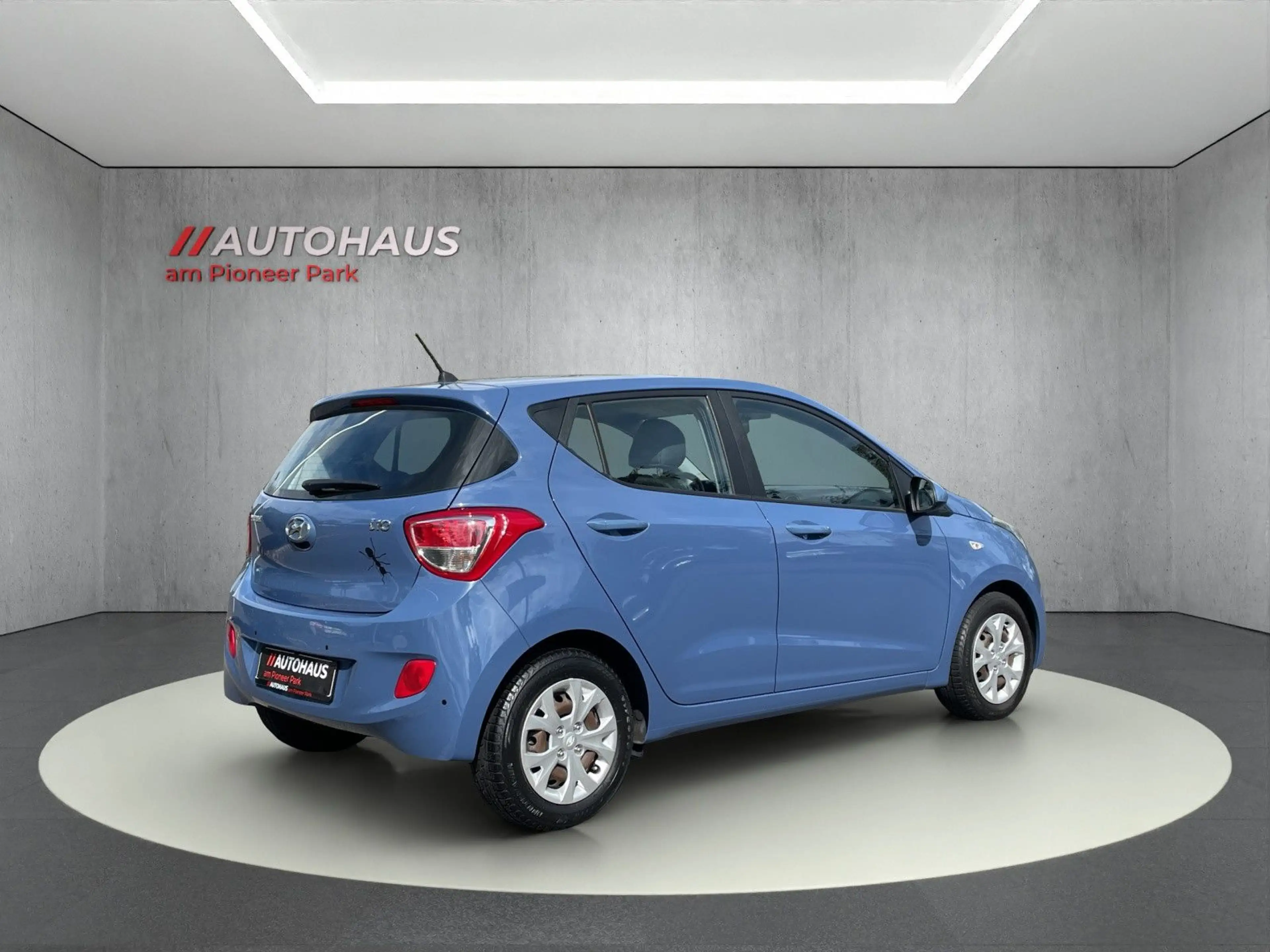Hyundai i10 BLUE TREND*KLIMA*PDC*GRA*SHZ*CD/MP3*USB/AUX — photo 5