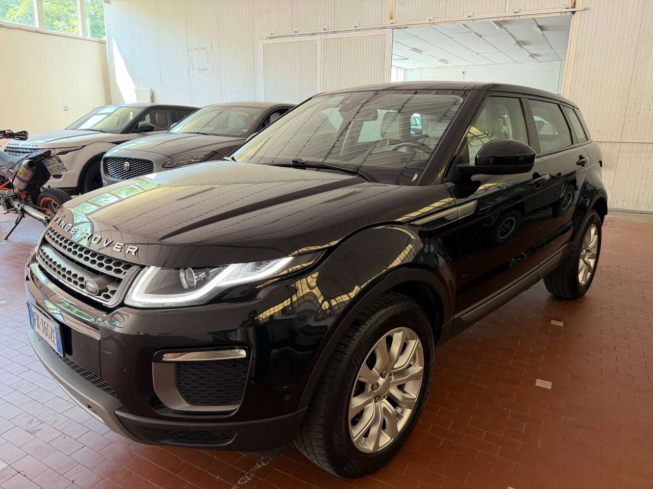 Land Rover Range Rover Evoque 2.0 td4 SE 150cv auto 5p