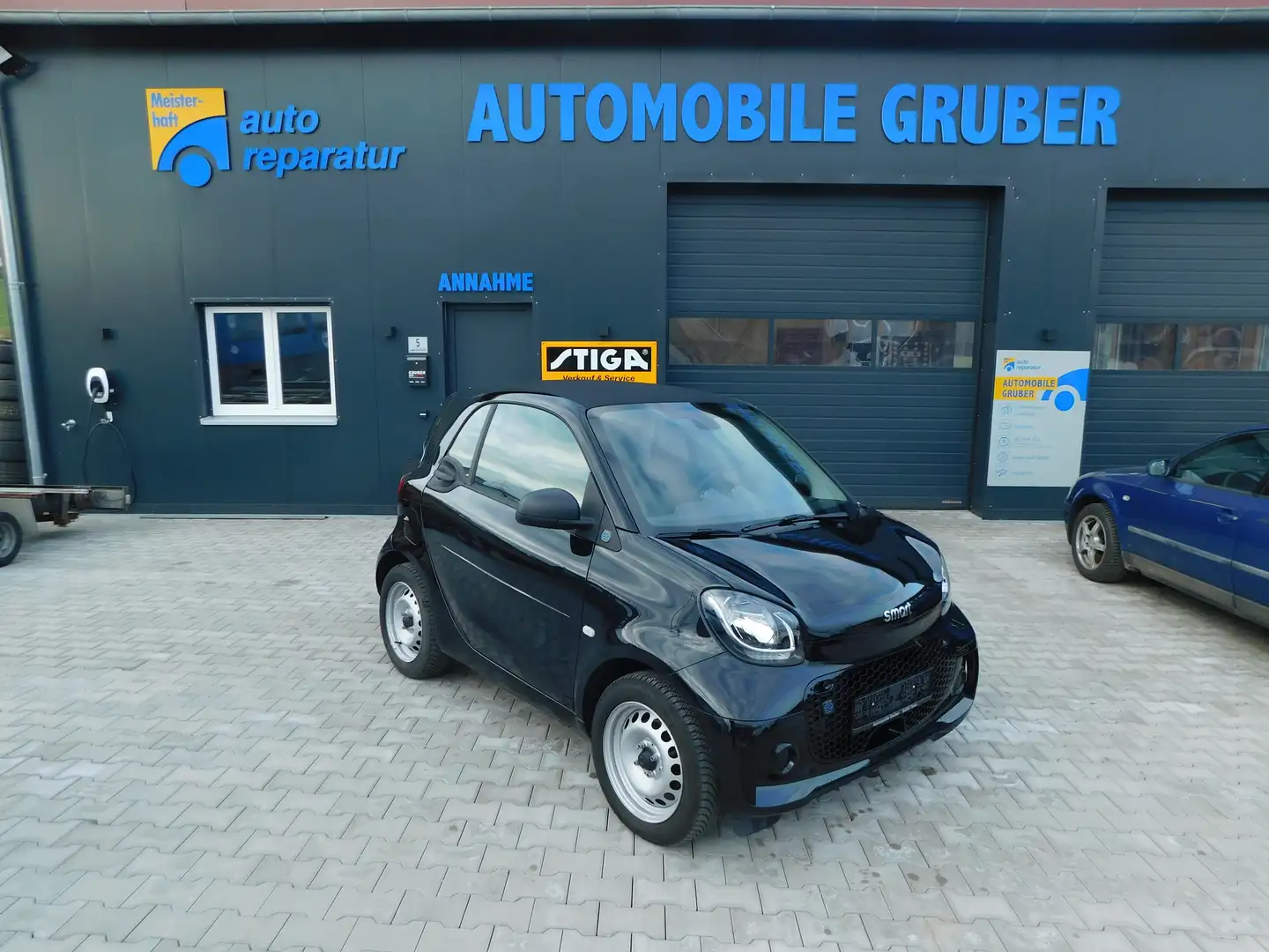 smart forTwo electric drive / EQ coupe Noir - 1