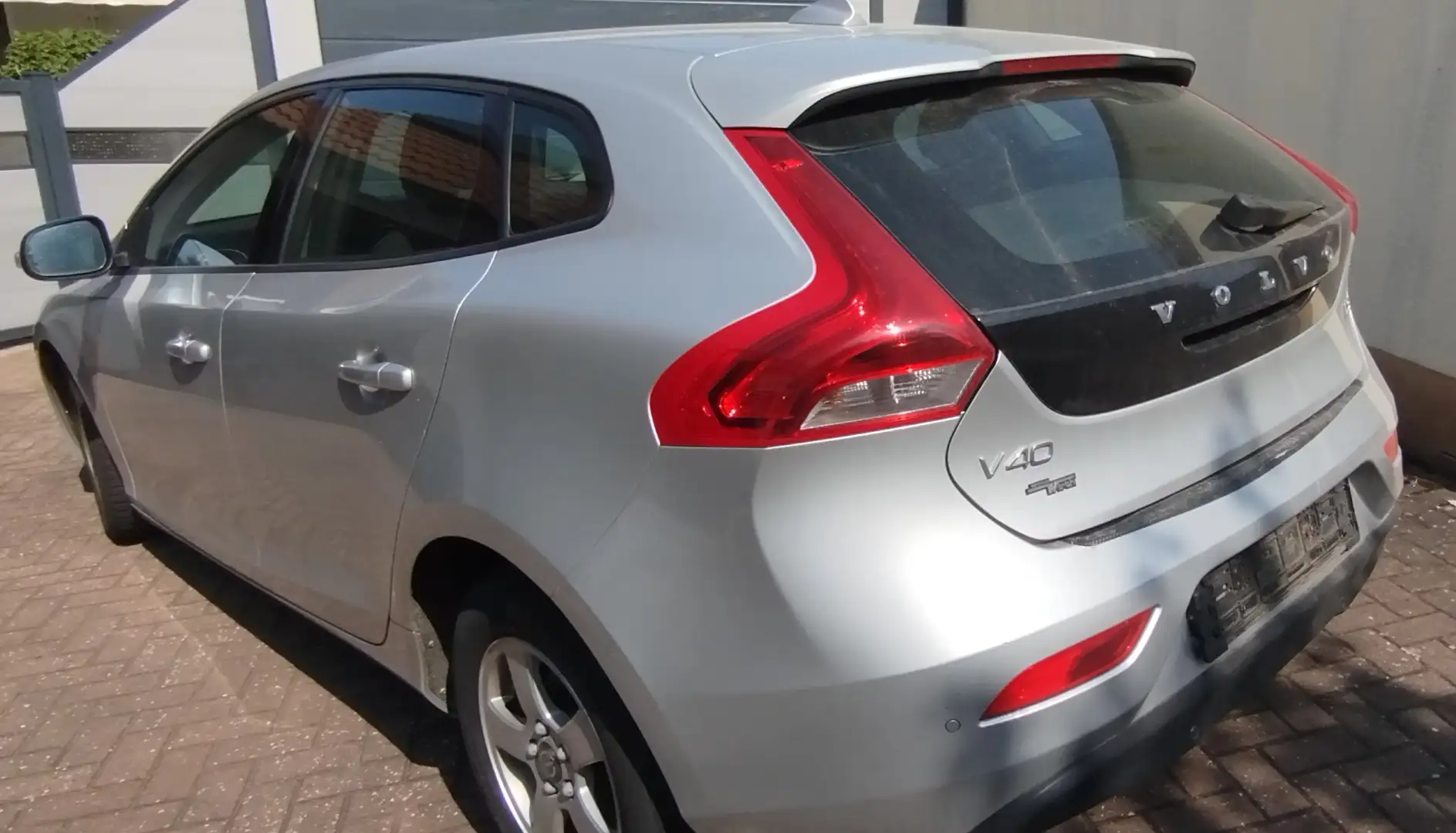 Volvo V40 V40 D2 Kinetic Argintiu - 2