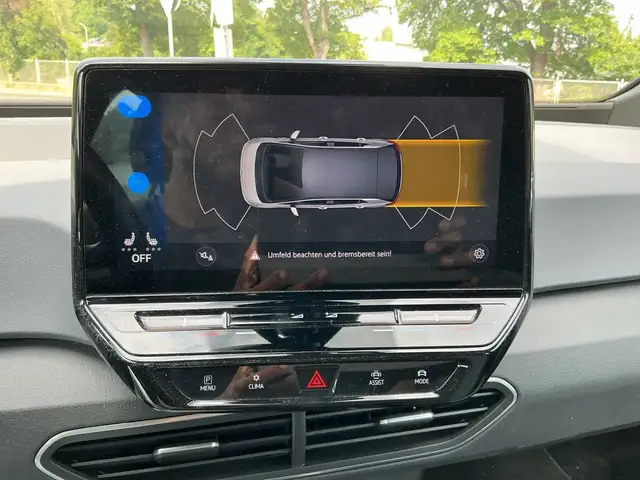 Volkswagen ID.3 view 18