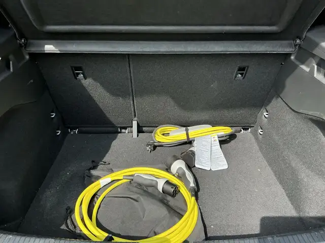 Volkswagen ID.3 view 14