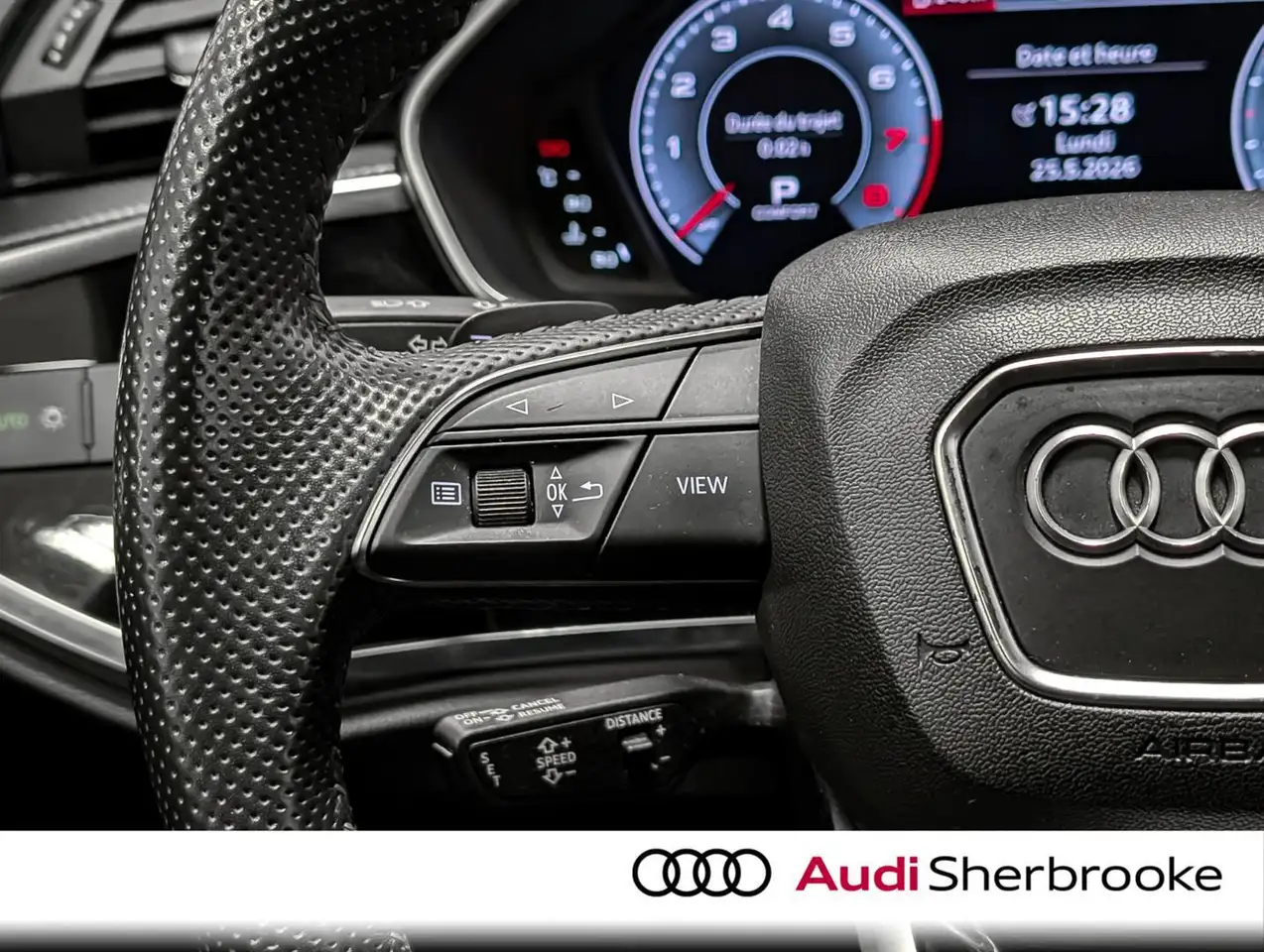 Audi Q3 снимка Audi Q3