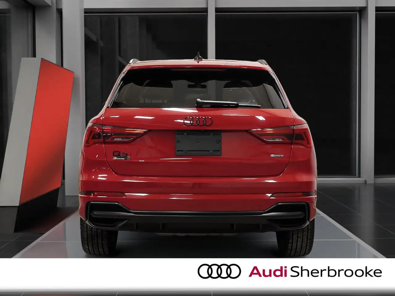 Audi Q3 снимка Audi Q3