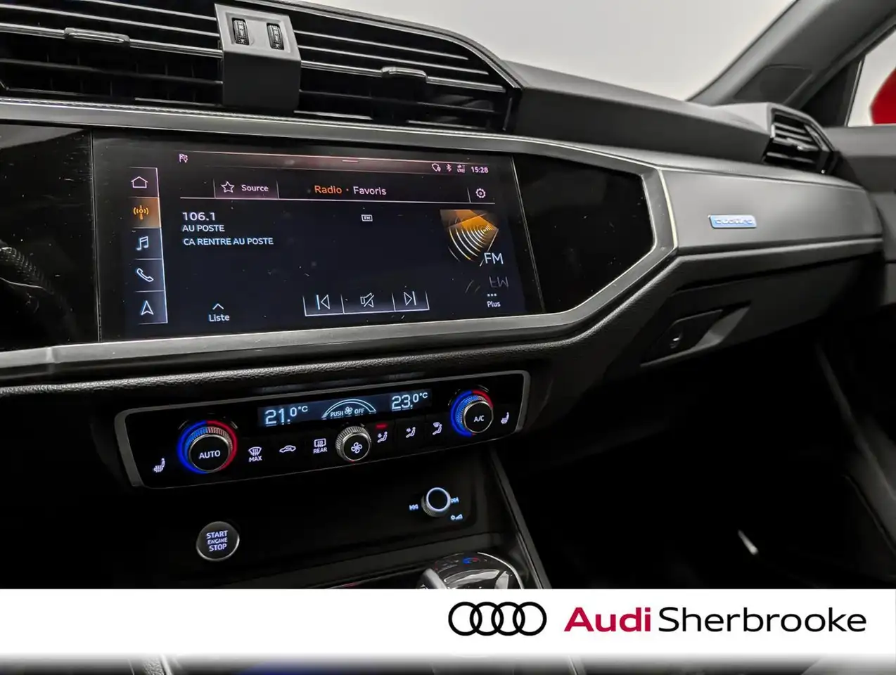 Audi Q3 снимка Audi Q3