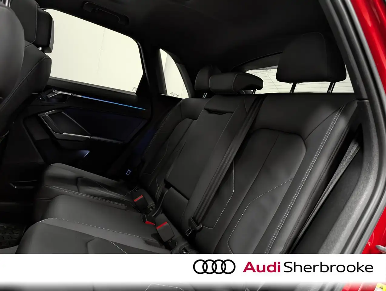 Audi Q3 снимка Audi Q3