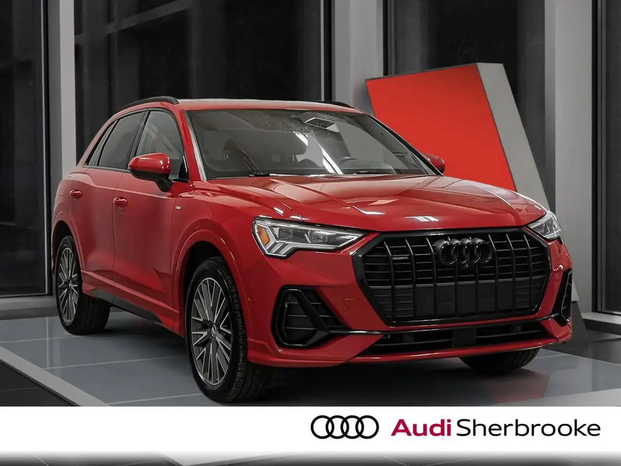 Audi Q3 снимка Audi Q3