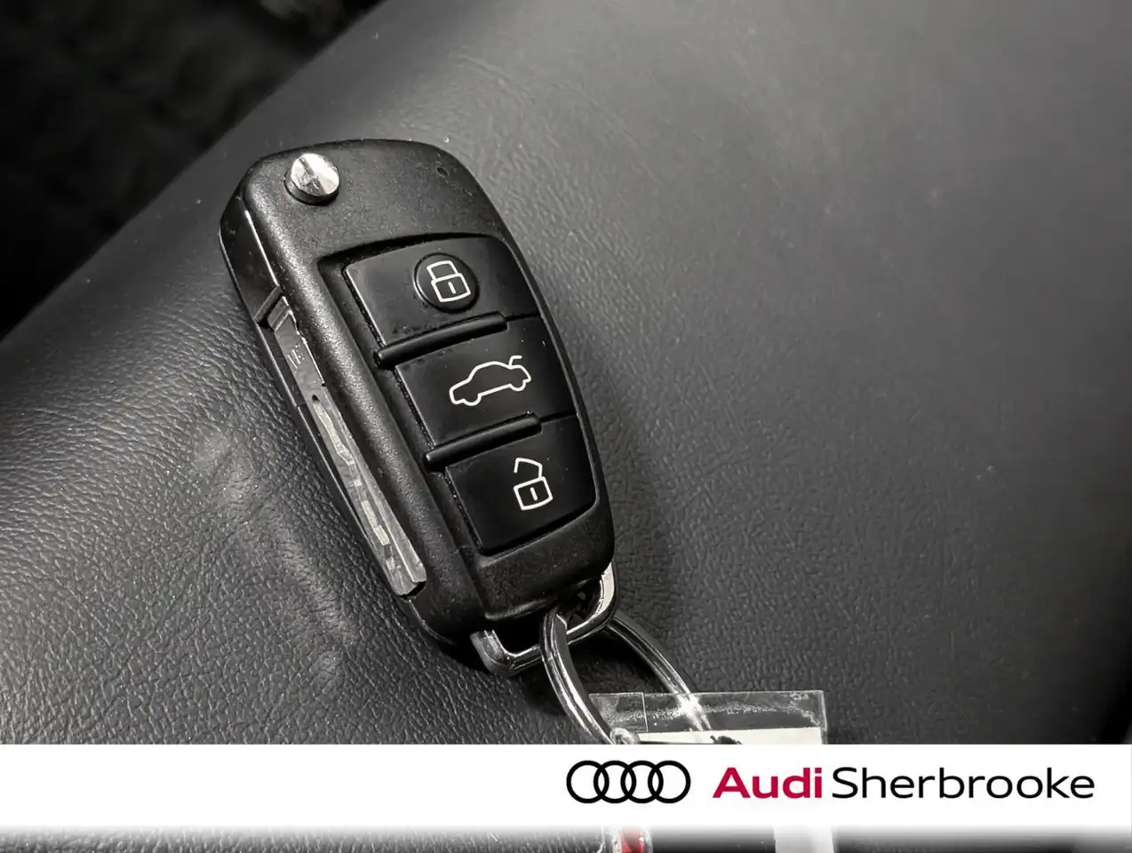 Audi Q3 снимка Audi Q3
