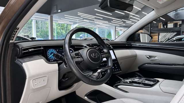 Hyundai TUCSON — photo 12