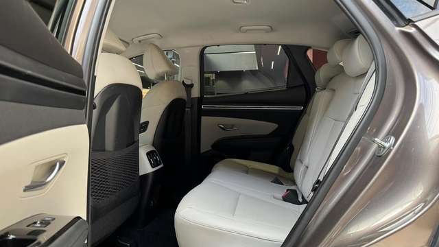 Hyundai TUCSON — photo 20