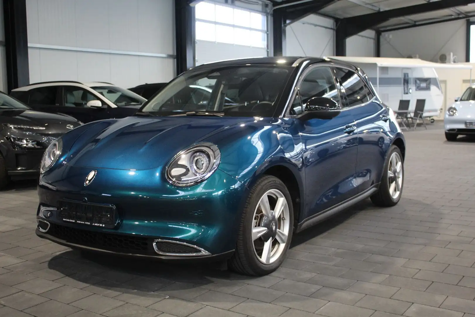 Ora Funky Cat Ora 03 400 PRO inkl. Wärmepumpe Grün - 1