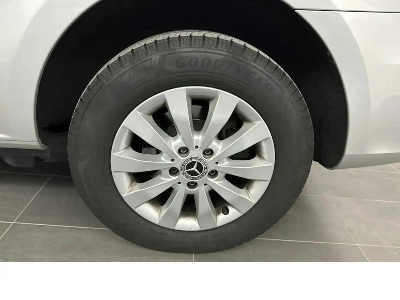 Mercedes-Benz V-Class 220 250 300 d kompakt 6 Sitzer Autom., миниатюра 11