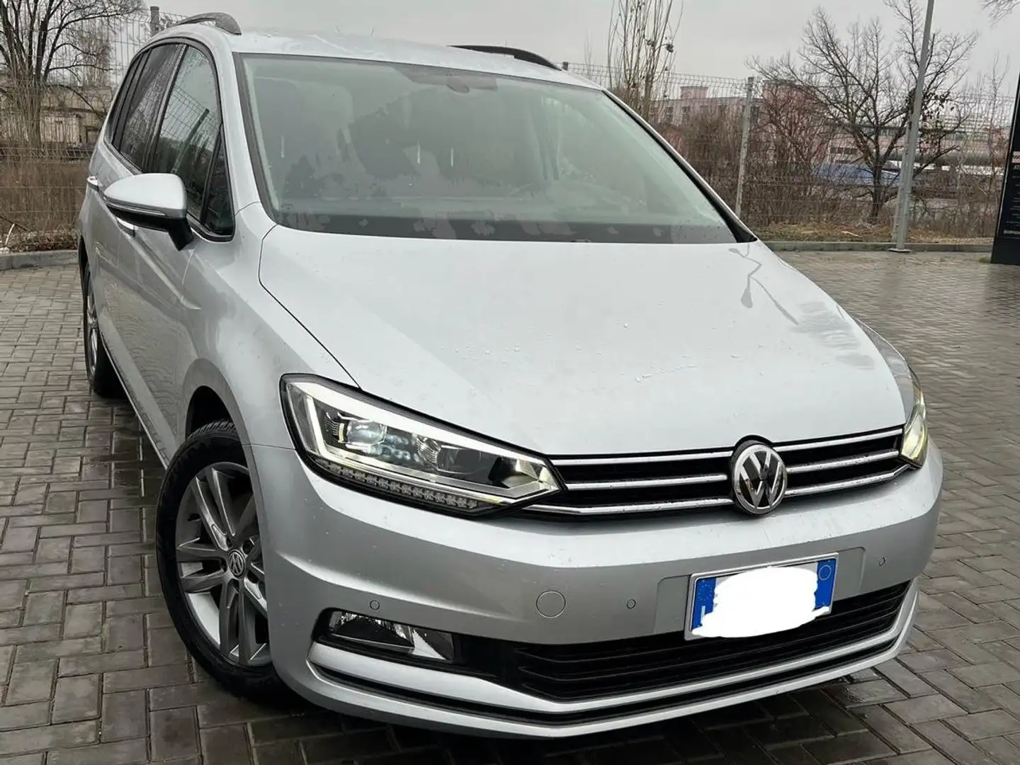 Volkswagen Touran Touran III 2017 1.6 tdi Comfortline 115cv dsg Argento - 1