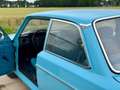 Volvo 142 De Luxe in super retro kleurstelling, handgesc Blauw - thumbnail 30