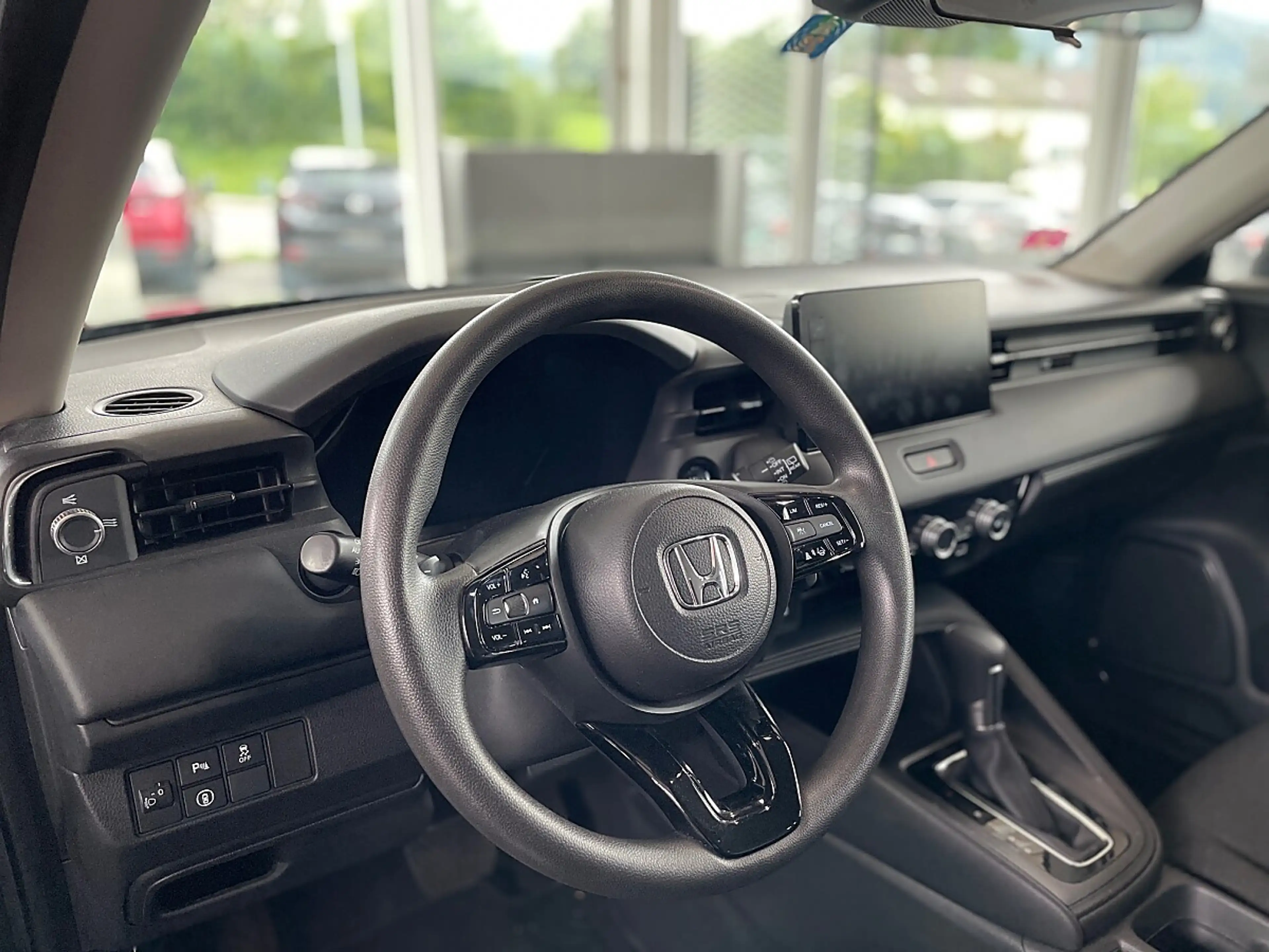 Honda HR-V 1,5 i-MMD Hybrid 2WD Elegance Aut. — photo 9
