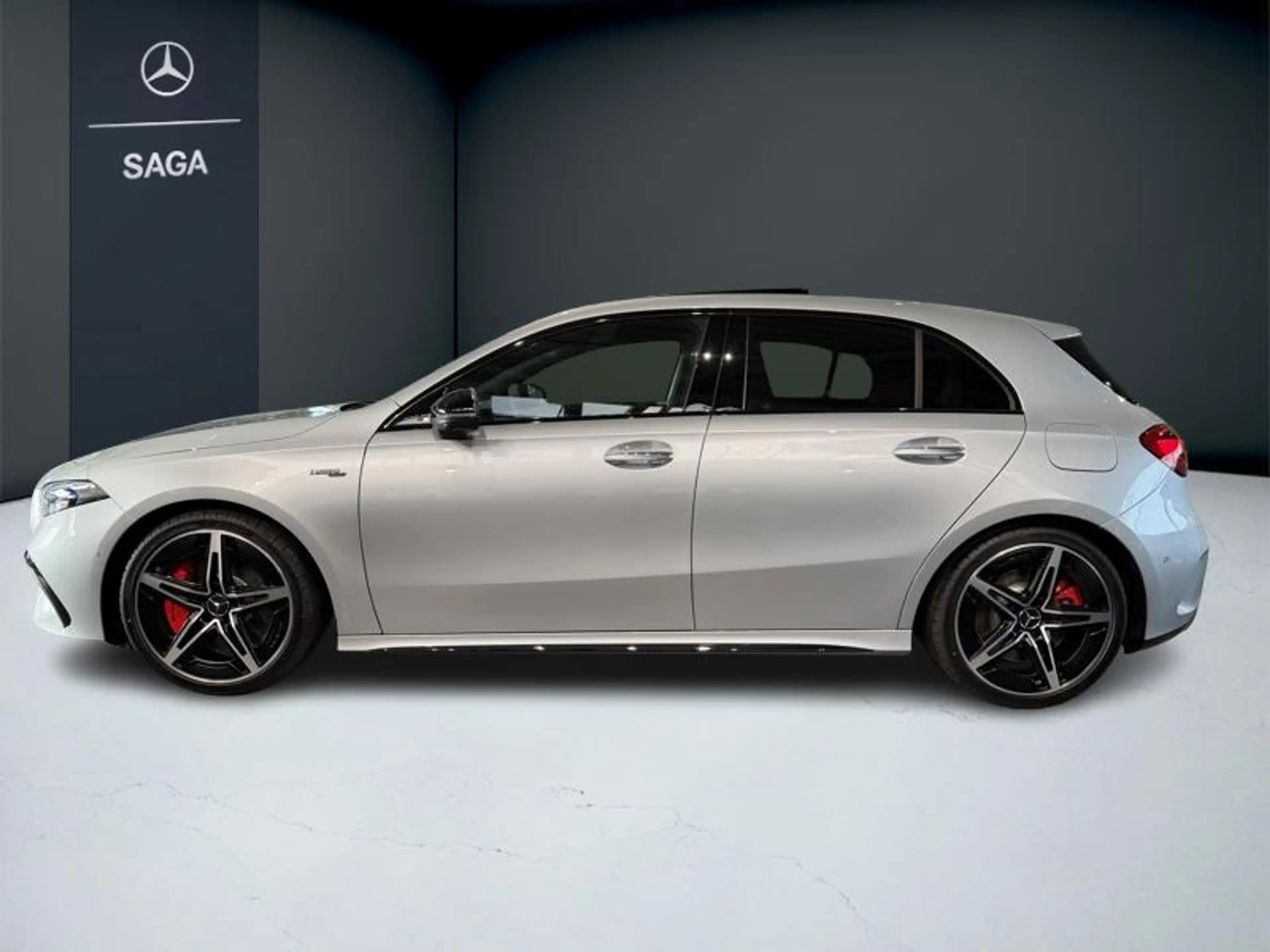 Mercedes-Benz A 35 AMG Classe A 4MATIC Compacte — photo 7