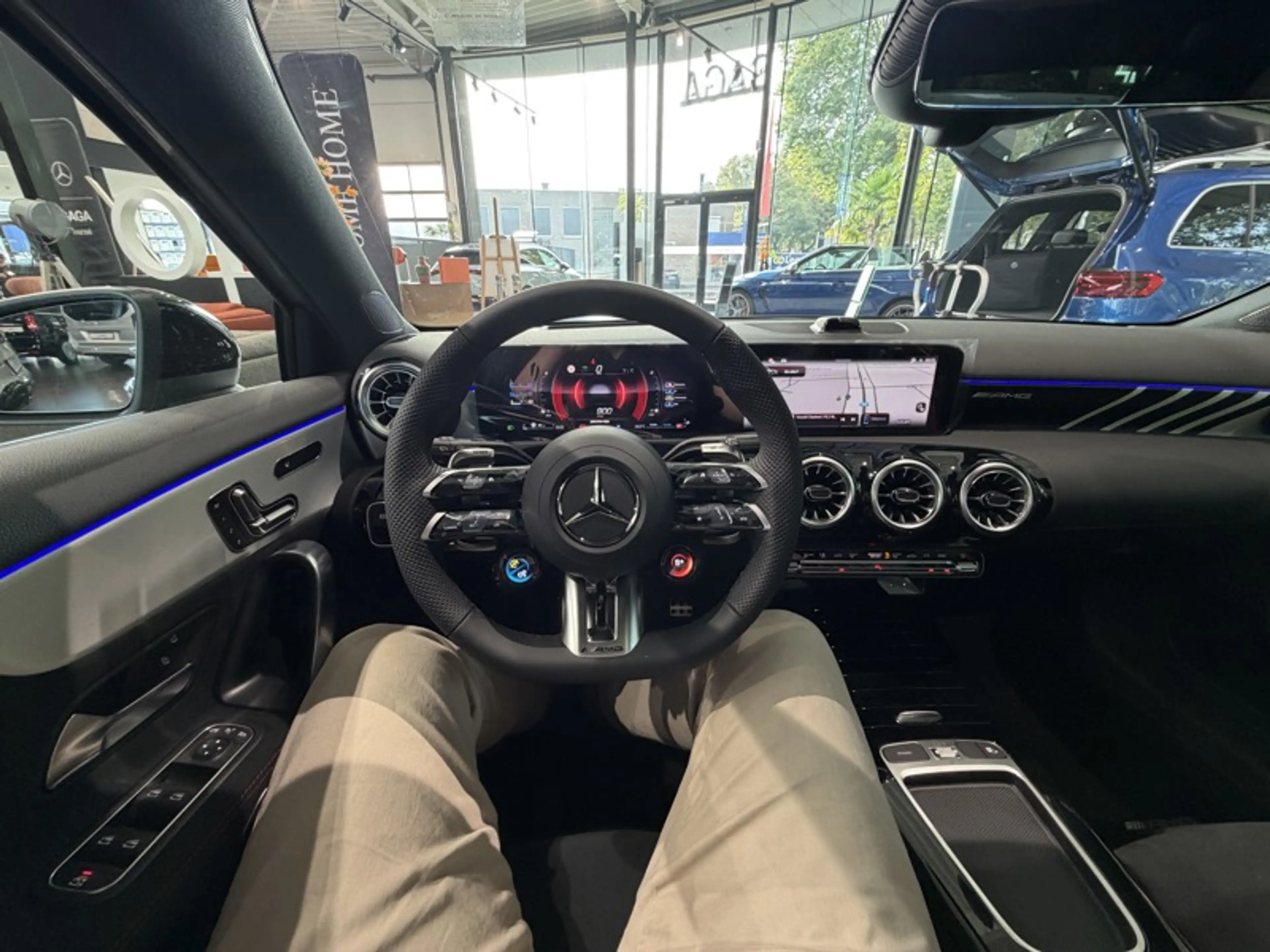 Mercedes-Benz A 35 AMG Classe A 4MATIC Compacte — photo 13