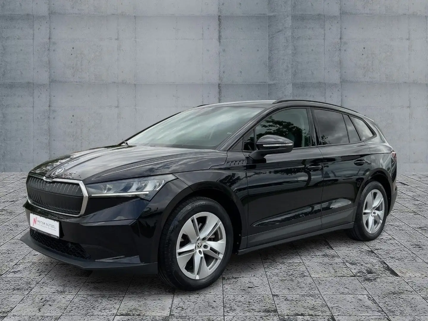 Skoda Enyaq iV 60 LOFT LED+NAVI+AHK+ACC+DAB+KAMERA+19Z Schwarz - 2