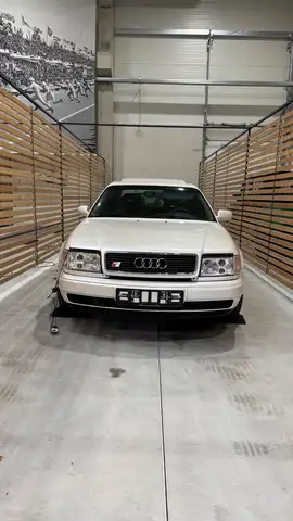 Audi 100 S4 4.2 V8 C4 Limousine BOSE Rollo SD