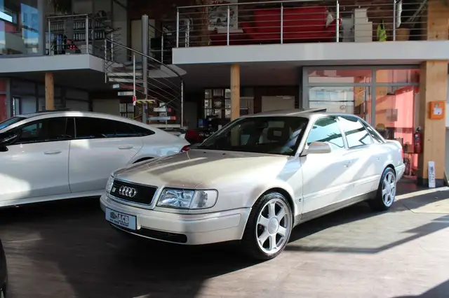 Audi 100 S4 4.2 V8 C4 Limousine BOSE Rollo SD