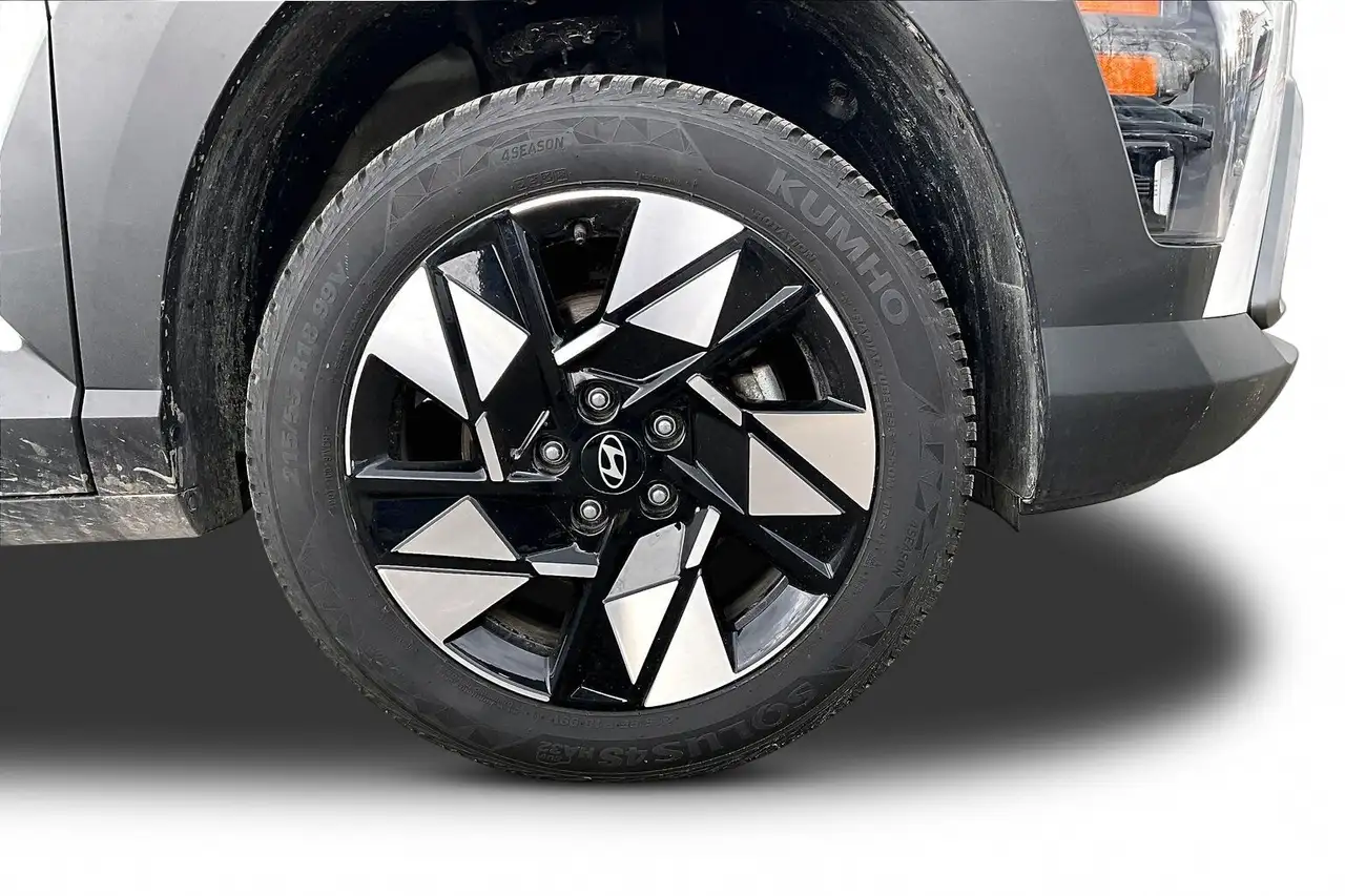 Hyundai KONA снимка Hyundai KONA