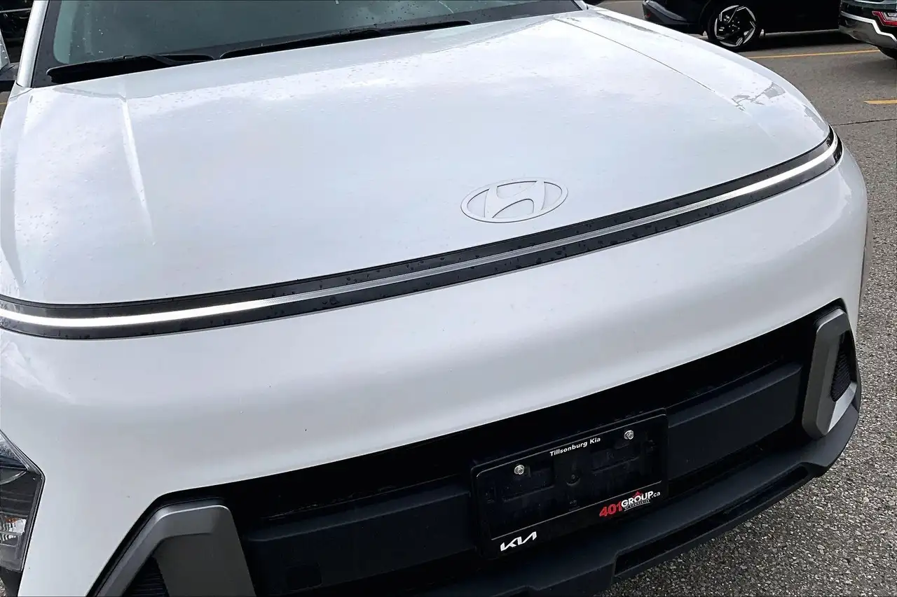 Hyundai KONA снимка Hyundai KONA