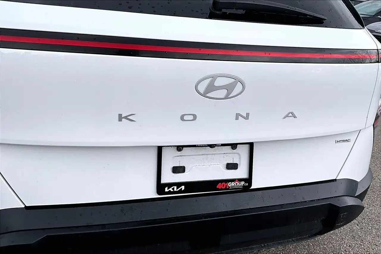 Hyundai KONA снимка Hyundai KONA