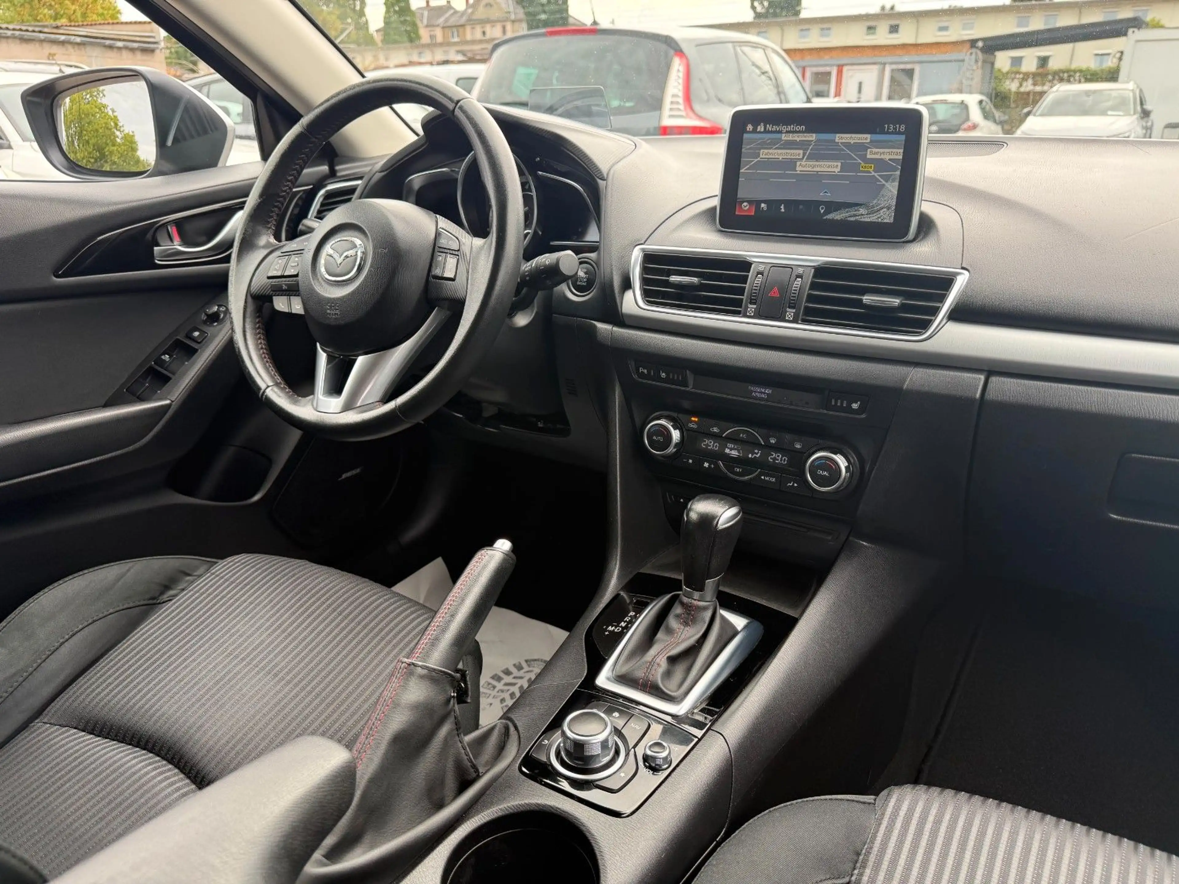 Mazda 3 SPORTS-LINE 2.2/ AUTOMATIK / 2 HAND / HEAD UP — photo 11