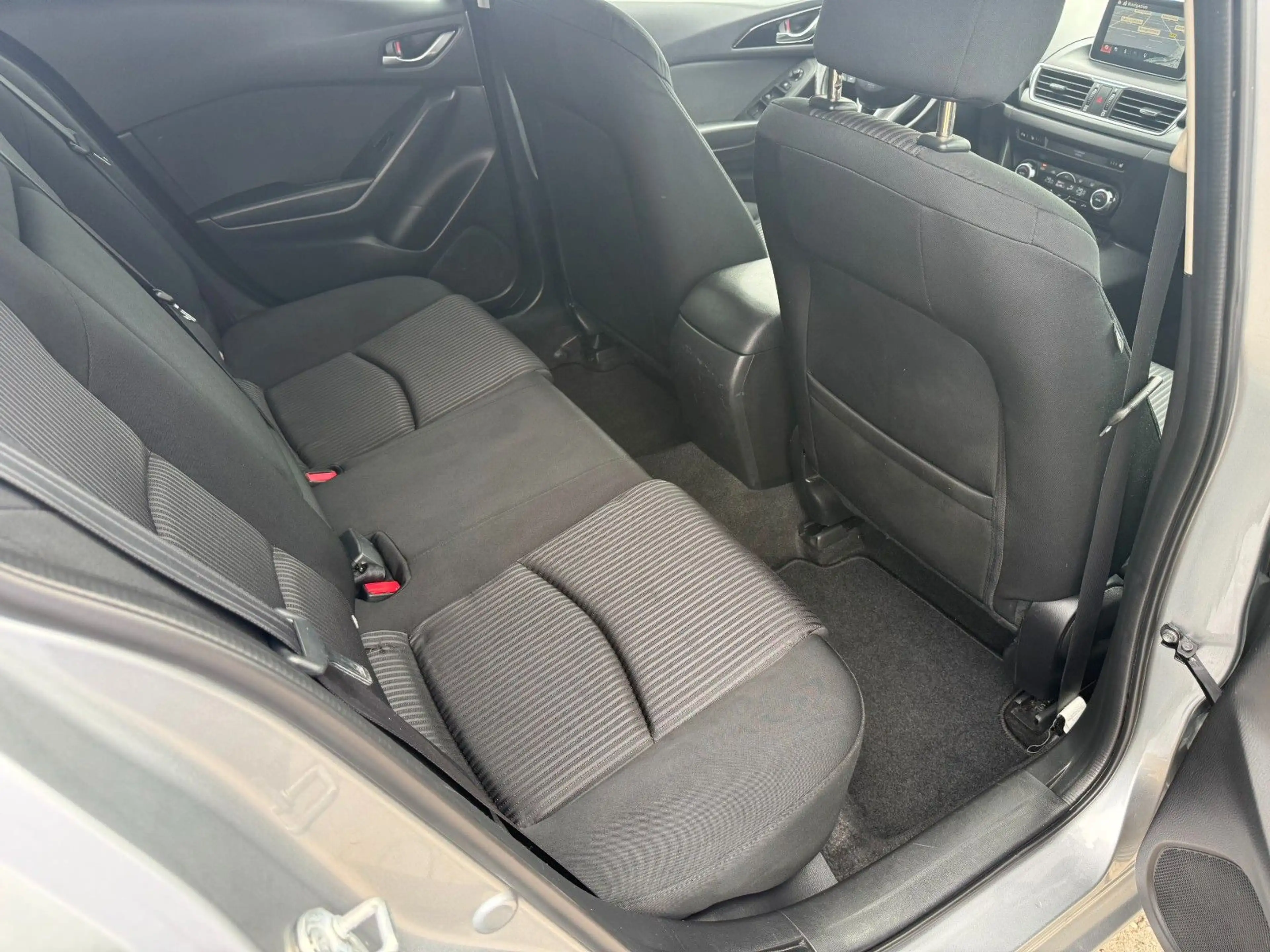 Mazda 3 SPORTS-LINE 2.2/ AUTOMATIK / 2 HAND / HEAD UP — photo 15