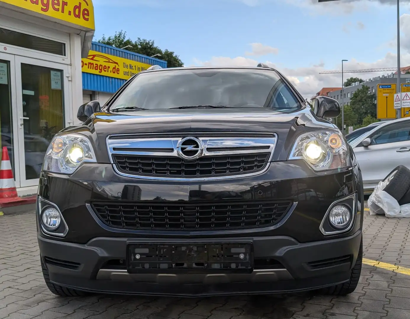 Opel Antara 4x4*1 Hand*Leder*AHK*Xen*Navi*SD*Garantie Fekete - 2
