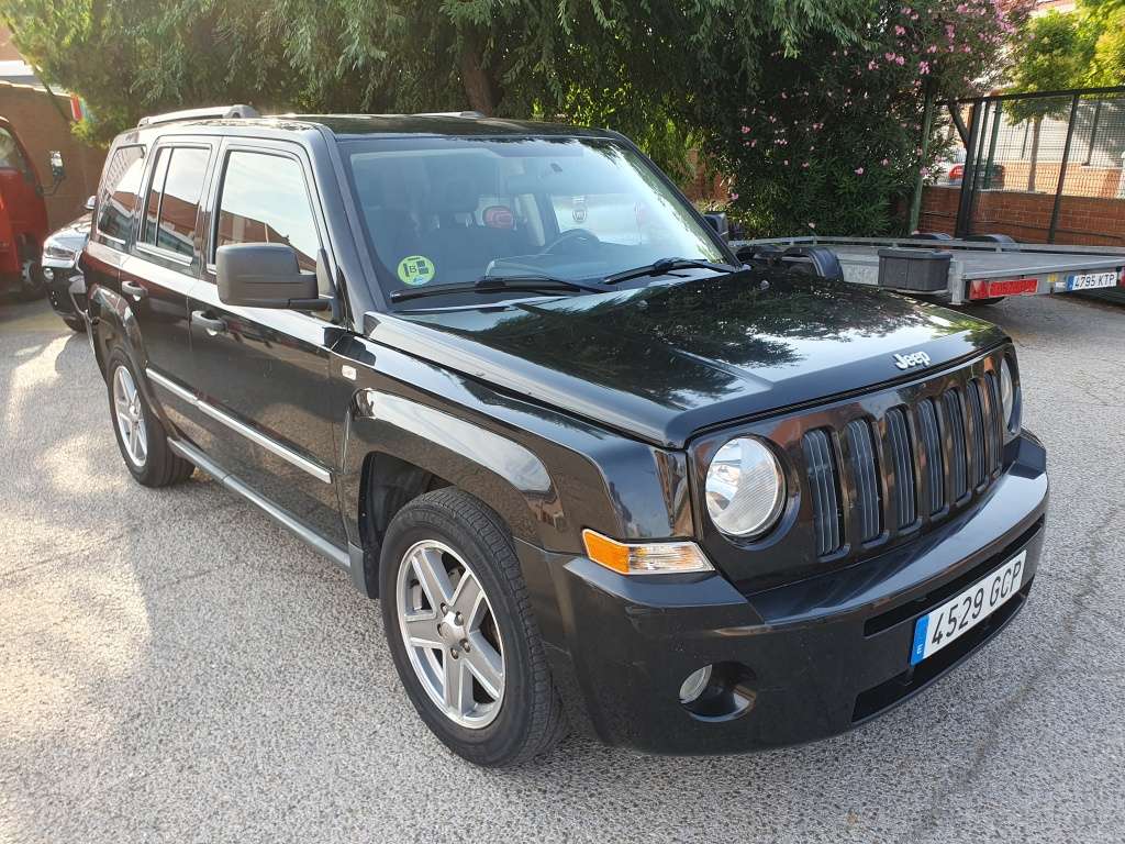 Jeep Patriot 2.0CRD Limited - foto 1